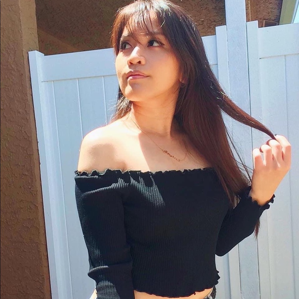 Brand: SHEIN